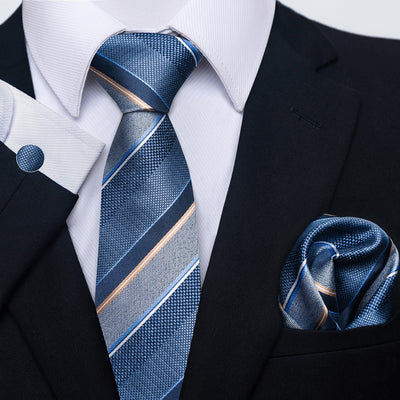 Conjunto Completo de Accesorios Ejecutivos: Corbata, Pañuelo y Gemelos Formales - Image 4