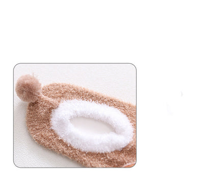 Calcetines Antideslizantes con Diseño de Muñecos 3D para Primavera y Otoño - Image 12