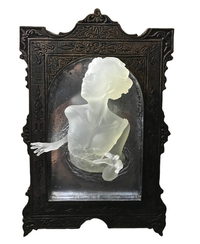 Espejo Luminoso Ghost Resin con Cruz - Decoración Brillante de Pared - Image 13