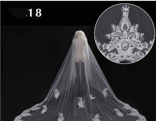 Vestido de Novia Lujo con Cola Larga y Velo de Hada Mágica - Image 31