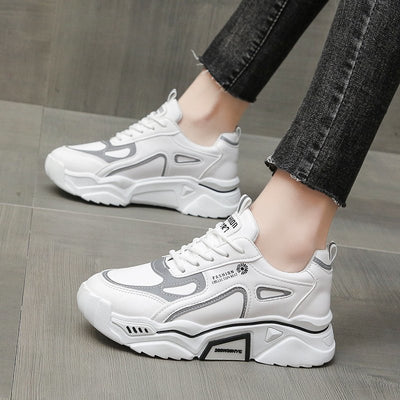 Tenis Blancos Casuales para Correr - Estilo Trendy para Estudiantes - Image 13