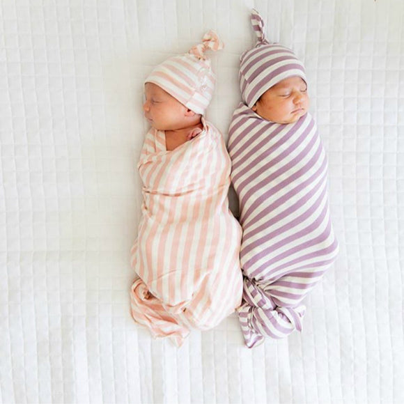 Set de 2 Gorros Rayas Gro-bag para Recién Nacido