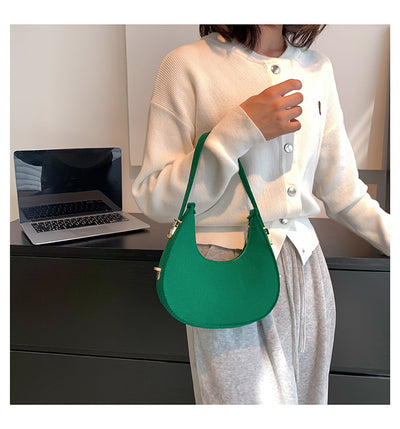 Bolso Retro de Fieltro con Detalle de Hendidura Axilar - Image 14