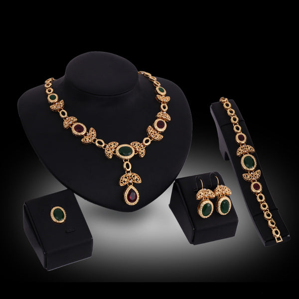 Juego de Joyería Completo: Collar, Aretes, Anillo y Pulsera
