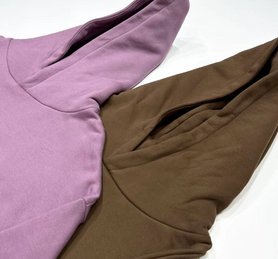 Sudadera con Capucha Estampado Letras Estrella Bicolor Unisex - Image 13