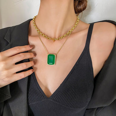 Cadena Apilable de Moda para Clima Frío - Simulación Premium - Image 7