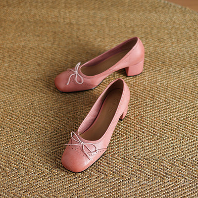 Zapatos de Cuero para Mujer con Tacón Medio y Moño Delicado - Image 10
