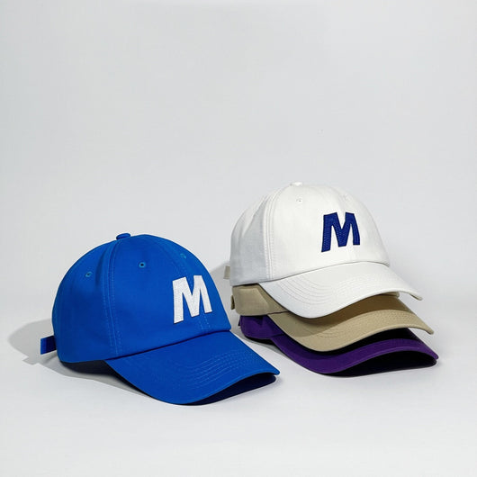 Gorra de Béisbol Pequeña con Letras para Mujer - Image 14