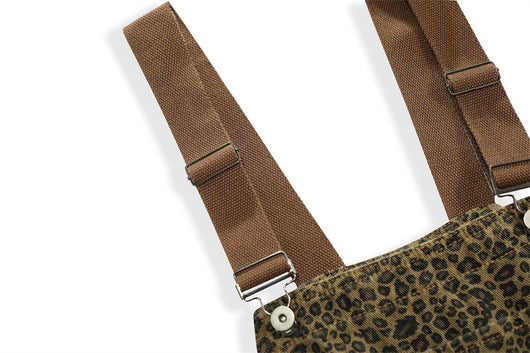 Pantalones Denim con Tirantes Estampado Leopardo Hombre Moda Urbana - Image 8