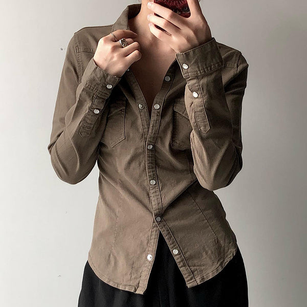 Camisa Denim Slim Fit con Solapa Plisada para Mujer