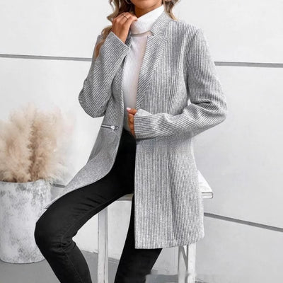 Chaqueta de Lana para Mujer con Patrón Vertical - Diseño Europeo Moderno - Image 8