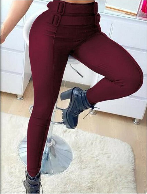 Calça Skinny de Cintura Alta com Detalhe de Cinto