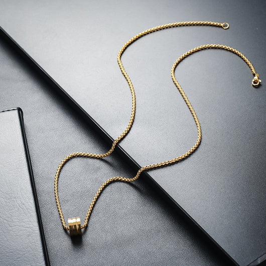 Collar de Acero Titanio para Hombre - Diseño Minimalista Que No Se Desvanece - Image 10