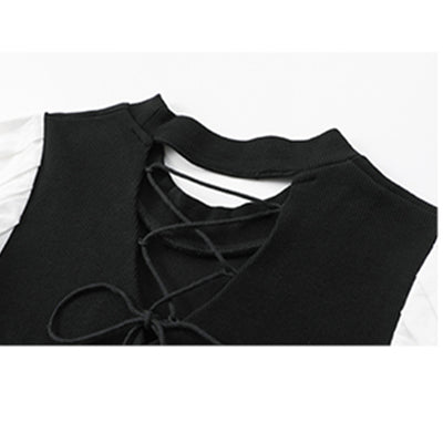 Blusa Tejida Calada con Espalda de Encaje - Image 3