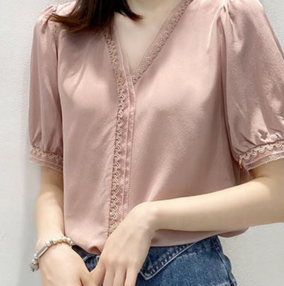 Blusa Suelta con Cuello V y Mangas Abullonadas - Diseño Exclusivo en Encaje - Image 8