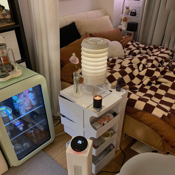 Lámpara de Mesita Nórdica para Dormitorio - Diseño Creativo Minimalista