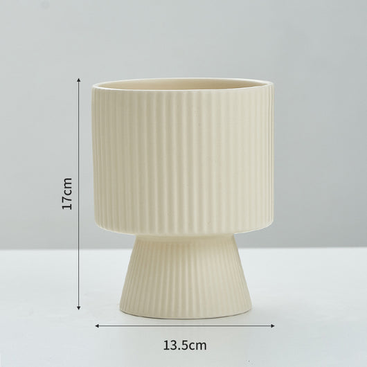 Maceta de Cerámica Nórdica con Diseño de Rayas Creativas - Image 6