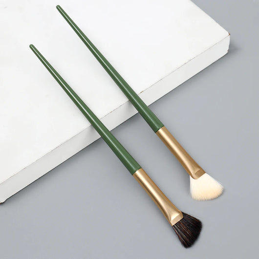 Brocha Abanico para Contorno Nasal - Herramienta de Maquillaje Profesional Suave y Precisa - Image 9