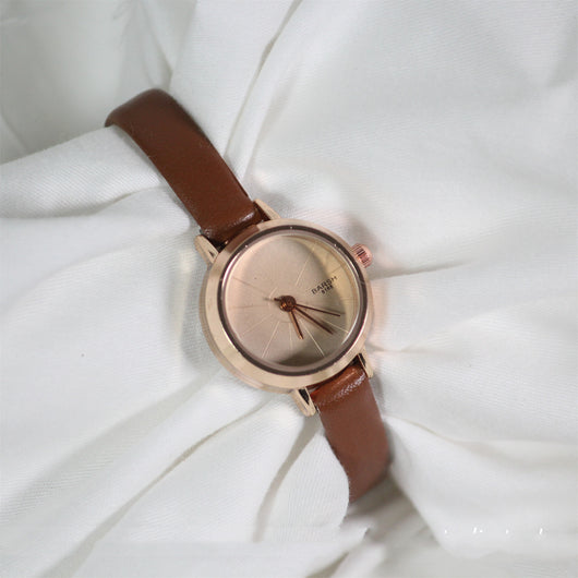 Reloj de Cuarzo Elegante y Minimalista para Mujer - Image 3