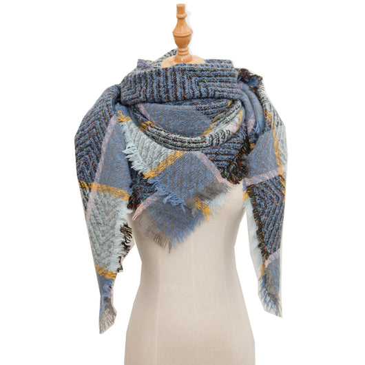 Chal Triangular Escocés para Otoño e Invierno - Amplio y Versátil - Image 28