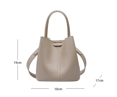 Bolsa Crossbody de Cuero Genuino para Mujer - Diseño Bucket - Image 16