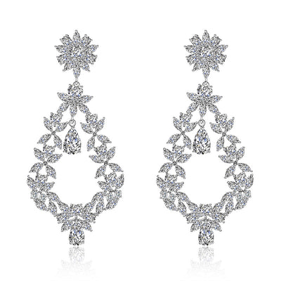 Aretes de Circonitas con Diseño de Corona Exagerada - Image 5