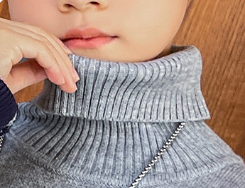 Suéter de Cuello Alto Invierno para Niños - Estilo Moderno - Image 16