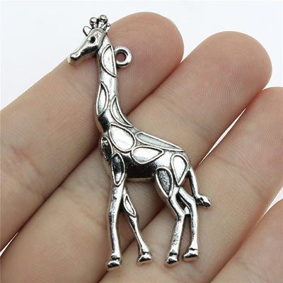 Colgante Jirafa de Aleación de Zinc Antiguo – Accesorio Animal Adorable - Image 3