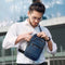 Bolsa de Pecho Impermeable para Hombre - Ligera, Elegante y Gran Capacidad