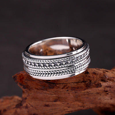 Anillo de Plata Oxidada para Hombre con Acabado Vintage - Image 8