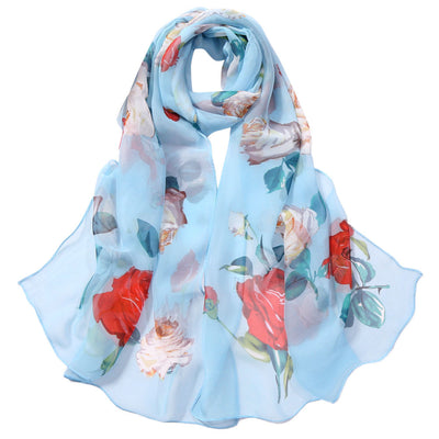 Pañuelo de Seda con Protección Solar y Estampado de Rosas - Image 24