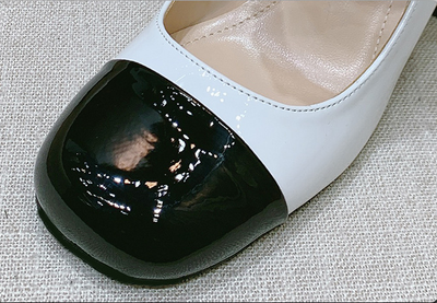 Zapatos de Tacón Alto Retro con Perlas - Punta Redonda en Charol - Image 9
