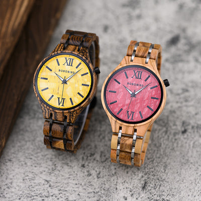 Reloj de Madera Elegante para Hombre Joven Profesional - Image 8