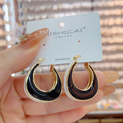 Aretes Geométricos Minimalistas con Efecto Degradado - Image 8
