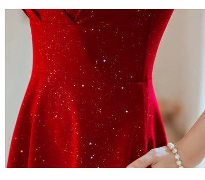 Vestido de Novia Vino Tinto Toast Bride - Diseño Elegante para Compromisos y Bodas - Image 13