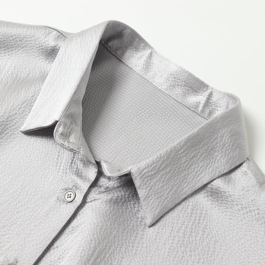 Camisa de Satén Perla con Cuello Invertido Abotonadura Simple - Image 65