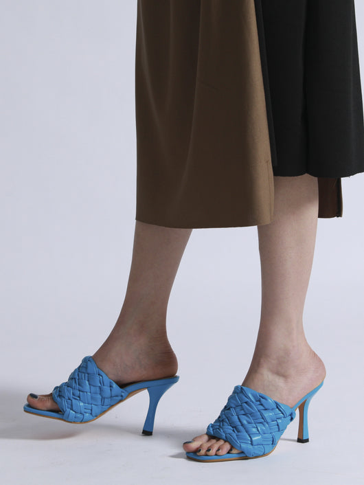 Pantuflas de Tacón Aguja con Punta Cuadrada - Tejidas a Mano Estilo Europeo - Image 3