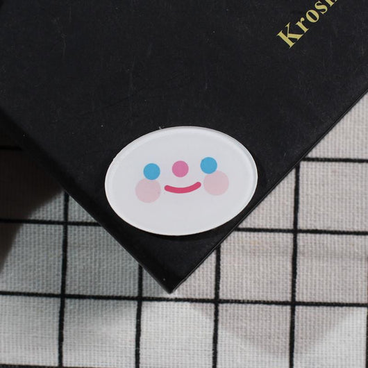 Broche Insignia Multiusos para Ropa, Bolsos y Accesorios - Image 18