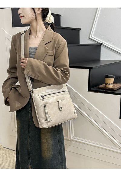 Bolso para Mujer con Detalles de Borlas Elegantes - Image 15