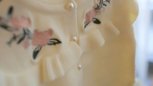 Cardigan de Cuello Redondo con Bordado Delicado - Image 14