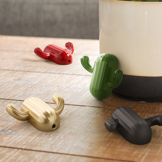 Mueble Zapatero Nórdico Minimalista con Perchero y Diseño de Cactus - Image 2