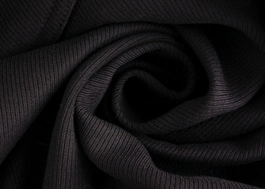 Chaqueta Suelta Negra con Tachuelas para Mujer - Image 11