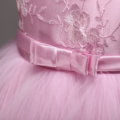 Vestido Infantil con Mangas Abullonadas y Bordados Delicados - Image 5