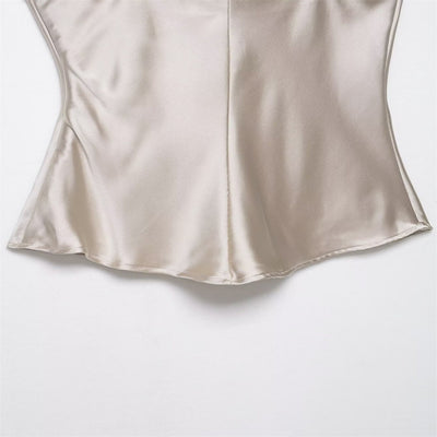 Top Satinado Escotado Corazón Ajustado para Mujer - Image 16