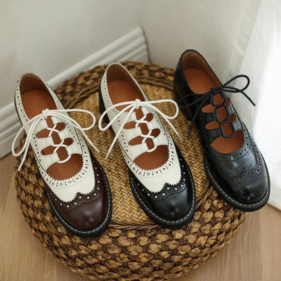 Mocasines Retro Franceses para Mujer con Cordones y Cuero Charolado Tallado