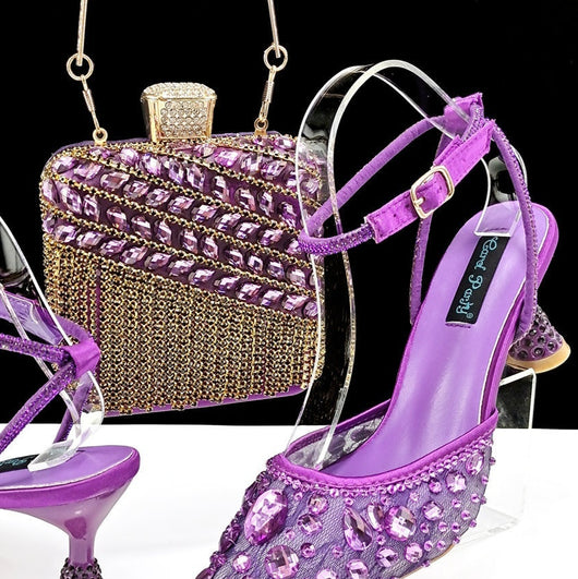 Sandalias de Tacón Alto con Strass y Bolso a Juego con Borlas 3D