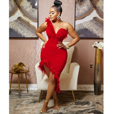 Vestido Midi Escote V sin Mangas con Detalle de Plumas - Image 15