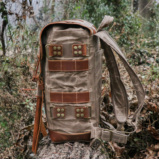 Mochila de Montaña Impermeable en Lona Encerada Estilo Retro - Image 3