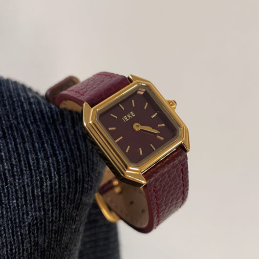 Reloj Vintage Rojo para Mujer - Diseño Clásico Año Nuevo - Image 4