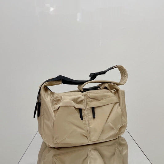 Bolso Crossbody Deportivo Minimalista